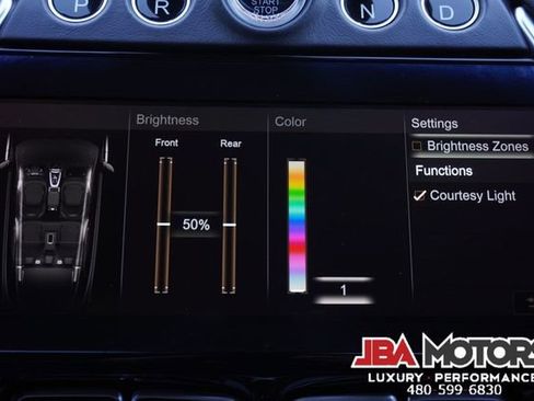 Used 2021 Aston Martin DBX AWD/4WD image 34