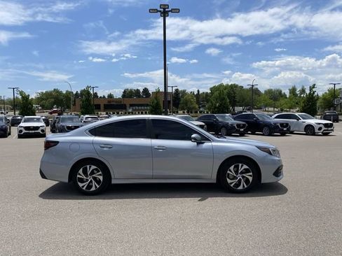 Used 2022 Subaru Legacy Premium AWD/4WD image 6