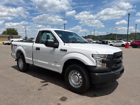 Used 2016 Ford F150 XL w/ Equipment Group 101A Mid AWD/4WD image 3