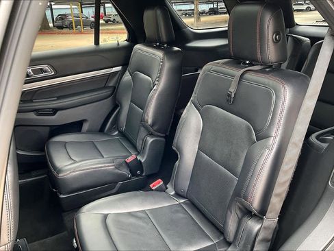 Used 2018 Ford Explorer Sport w/ Equipment Group 401A image 18