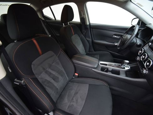 Used 2023 Nissan Sentra SR w/ Electronics Package image 16