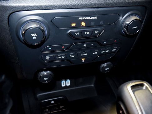 Used 2019 Ford Ranger XLT w/ Equipment Group 301A Mid image 24