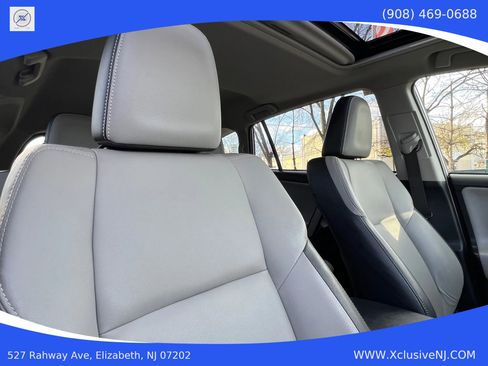 Used 2017 Toyota RAV4 Limited image 22