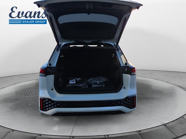New 2026 Volkswagen Tiguan SE R-Line AWD/4WD image 25