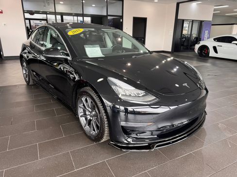 Used 2018 Tesla Model 3 Long Range image 7