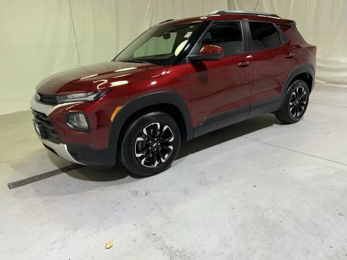 Certified 2023 Chevrolet TrailBlazer LT w/ Convenience Package image 6