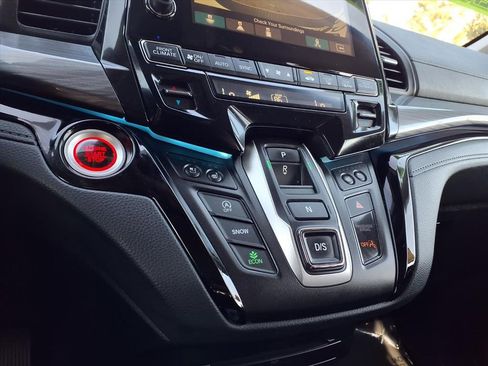 Used 2021 Honda Odyssey Elite image 18