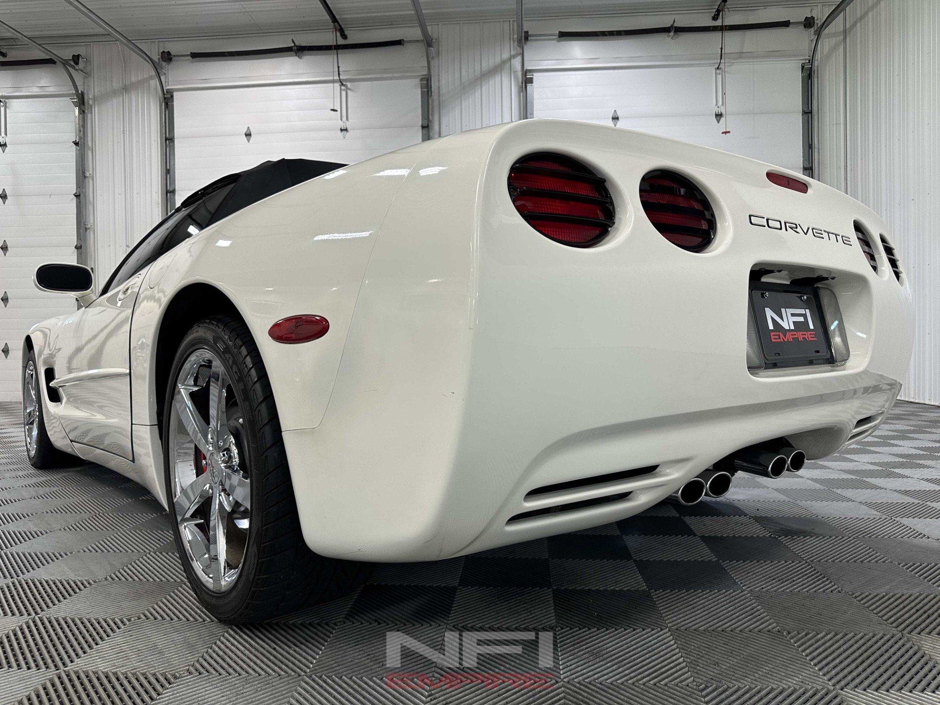 Used 2003 Chevrolet Corvette Convertible w/ Preferred Equipment Group1 RWD image 30