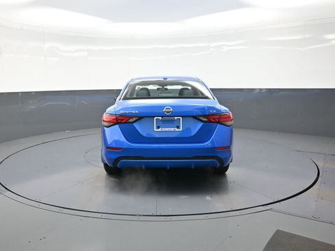 Used 2023 Nissan Sentra SV image 4