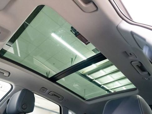 Used 2023 Audi Q5 2.0T Premium image 21