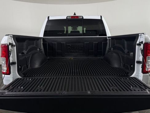 Used 2022 RAM 1500 Big Horn AWD/4WD image 11