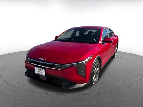 Used 2025 Kia K4 LXS image 4