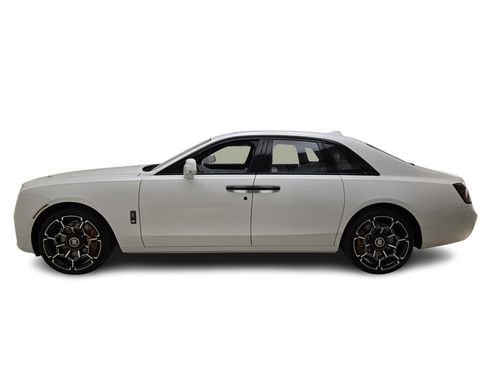 New 2025 Rolls-Royce Ghost Black Badge image 3
