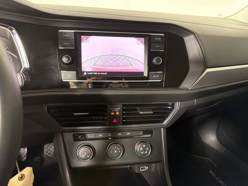 Used 2019 Volkswagen Jetta S FWD image 17