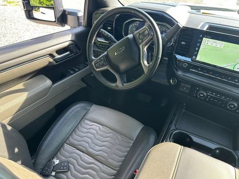Certified 2025 Chevrolet Silverado 2500 ZR2 w/ ZR2 Bison Edition AWD/4WD image 22