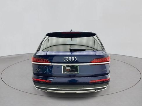 Used 2022 Audi Q7 3.0T Premium Plus w/ Premium Plus Package AWD/4WD image 3