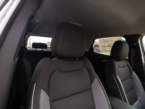 New 2026 Chevrolet TrailBlazer LT w/ Convenience Package image 16