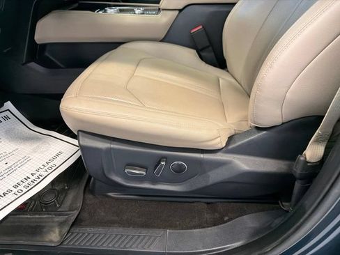 Used 2022 Ford Expedition Max Limited AWD/4WD image 15