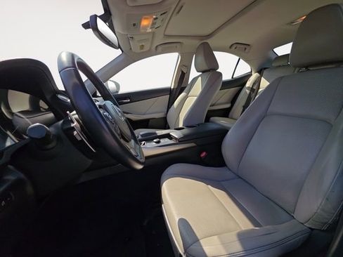 Used 2015 Lexus IS 250 AWD w/ Navigation System Package image 9