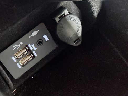 Used 2023 Lexus IS 350 F Sport w/ Navigation Package image 26