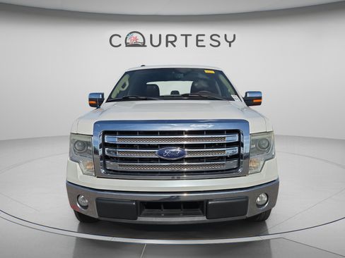 Used 2014 Ford F150 King Ranch w/ King Ranch Luxury Package image 4