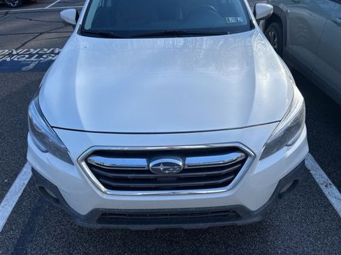 Used 2018 Subaru Outback 3.6R Touring w/ Popular Package #3 image 14