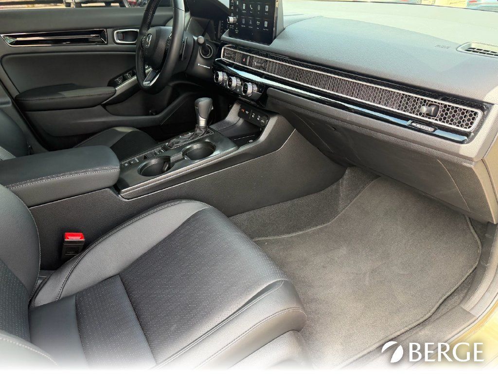 Used 2026 Honda Civic Sport Touring image 15