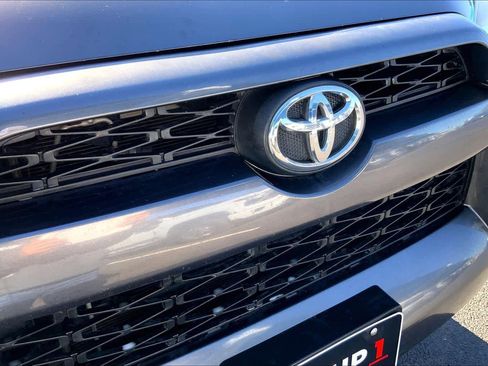 Used 2014 Toyota 4Runner SR5 image 29