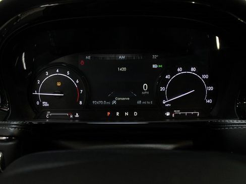 Used 2022 Lincoln Corsair Standard image 7