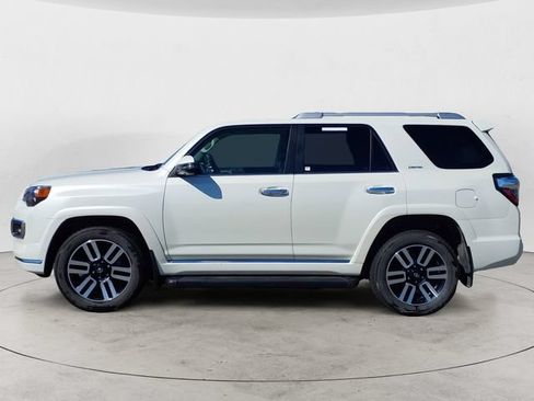 Used 2023 Toyota 4Runner Limited AWD/4WD image 2