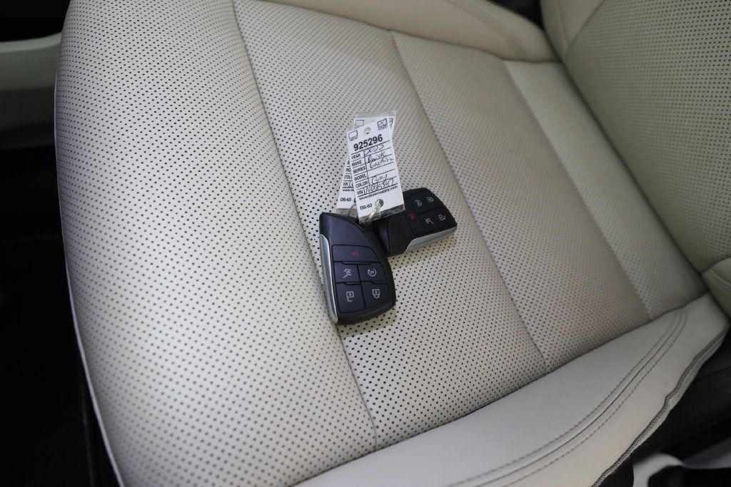 Certified 2022 Buick Envision Essence w/ Safety Package AWD/4WD image 20