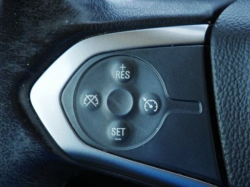 Used 2019 Chevrolet Silverado 1500 LT AWD/4WD image 27