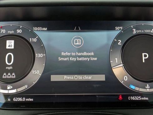 Used 2025 Land Rover Range Rover Sport SE image 11