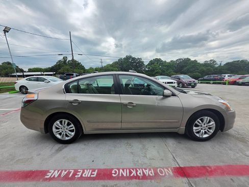 Used 2012 Nissan Altima 2.5 SL w/ 2.5SL Pkg FWD image 17