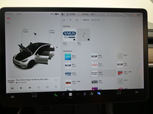 Used 2021 Tesla Model Y Long Range AWD/4WD image 24
