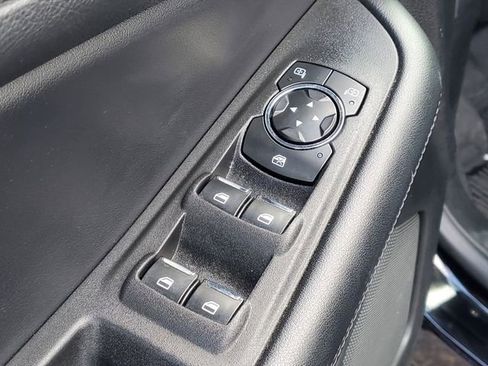 Used 2024 Ford Edge SEL w/ Convenience Package image 12