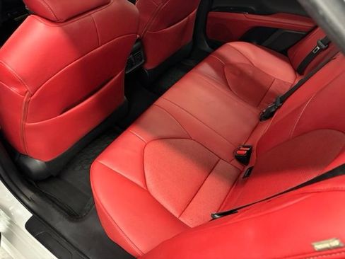 Used 2019 Toyota Camry XSE w/ Navigation Package FWD image 10