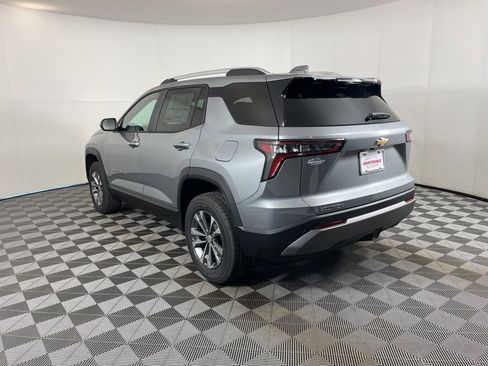 New 2026 Chevrolet Equinox LT FWD image 3