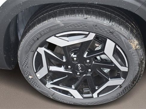 New 2026 Kia Seltos SX w/ SX Sunroof Package image 12