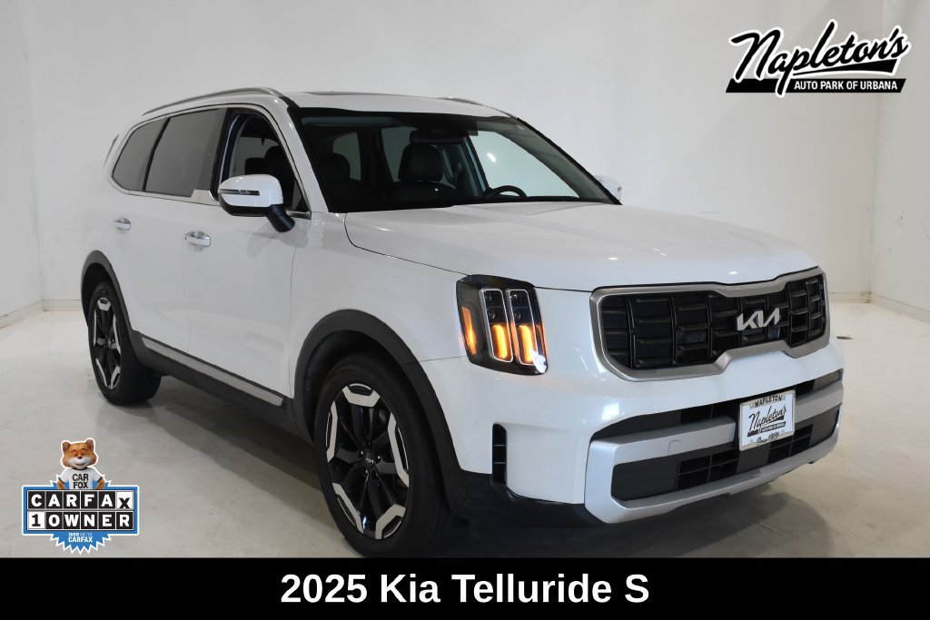 Used 2025 Kia Telluride S FWD image 1