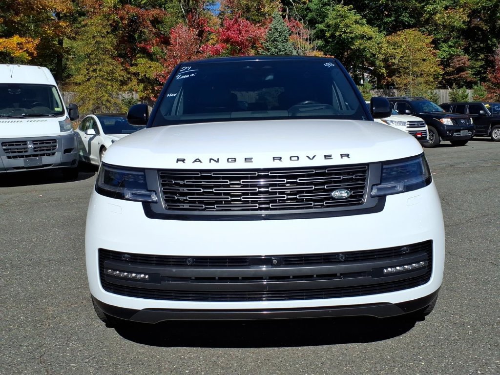 Used 2024 Land Rover Range Rover Autobiography AWD/4WD image 2