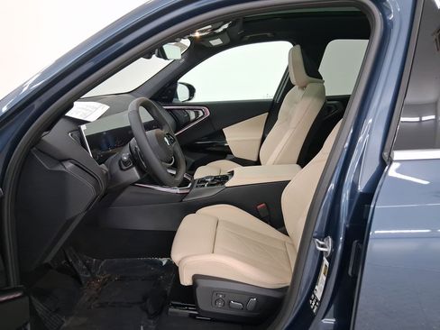 New 2026 BMW X3 xDrive30 w/ Premium Package image 5