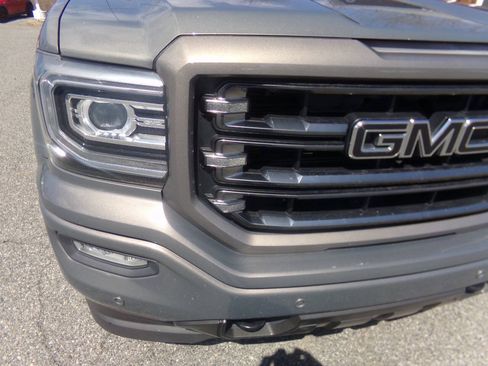 Used 2017 GMC Sierra 1500 SLT AWD/4WD image 4