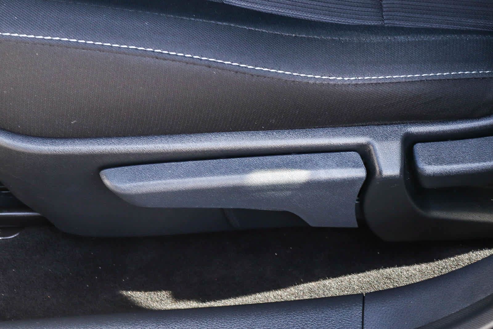 Used 2023 Nissan Sentra SV FWD image 28