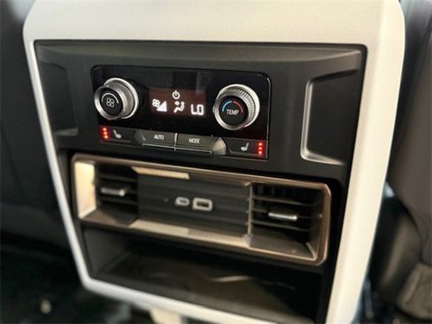 New 2025 GMC Hummer EV 2X w/ LPO, Dark Essentials Package image 17