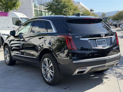 Used 2023 Cadillac XT5 Premium Luxury FWD image 4