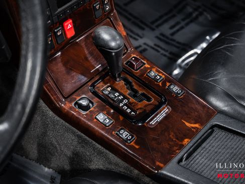 Used 2001 Mercedes-Benz SL 500 image 21