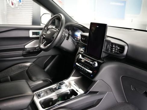 Used 2021 Ford Explorer ST w/ ST Street Pack image 26