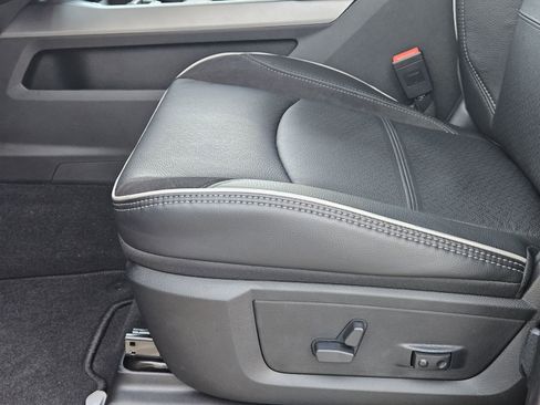 New 2026 RAM 2500 Laramie w/ Night Edition image 26