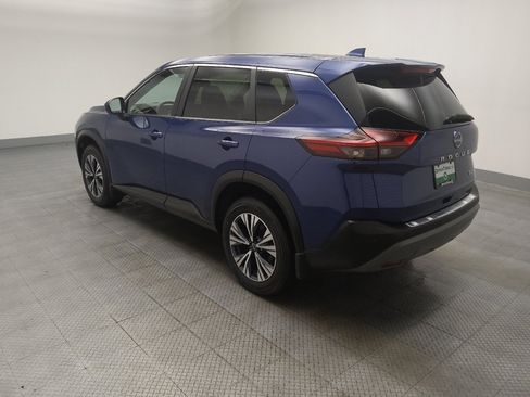 Used 2023 Nissan Rogue SV FWD image 3